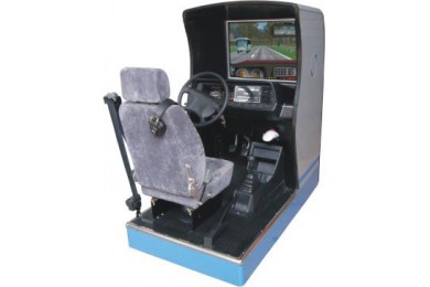 TYM-9型真車感受的汽車駕駛模擬器